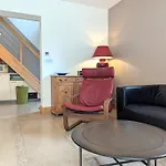 Calme Avec Terrasse Privative Proche De Nancy - Fr-1-584-103 Champenoux