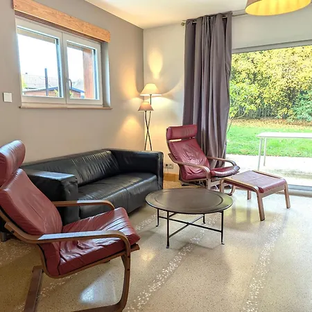 Calme Avec Terrasse Privative Proche De Nancy - Fr-1-584-103