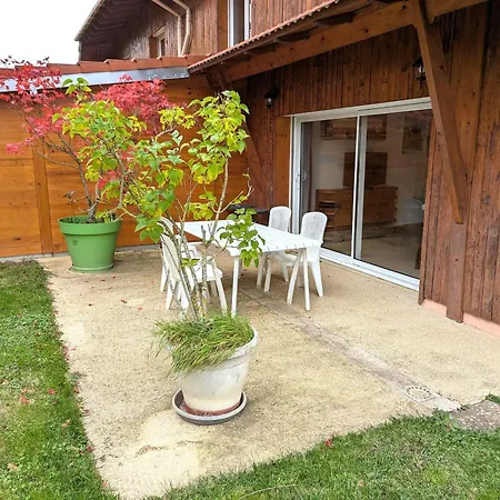 Calme Avec Terrasse Privative Proche De Nancy - Fr-1-584-103 منزل ريفي *